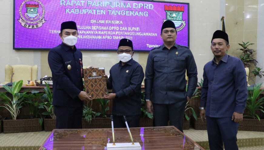 Wabup Mad Romli Hadiri Rapat Persetujuan Raperda bersama DPRD Kabupaten Tangerang