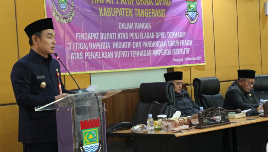 Wabup H. Mad Romli Sampaikan Pendapat Bupati Tangerang Terhadap 3 Raperda Inisiatif DPRD